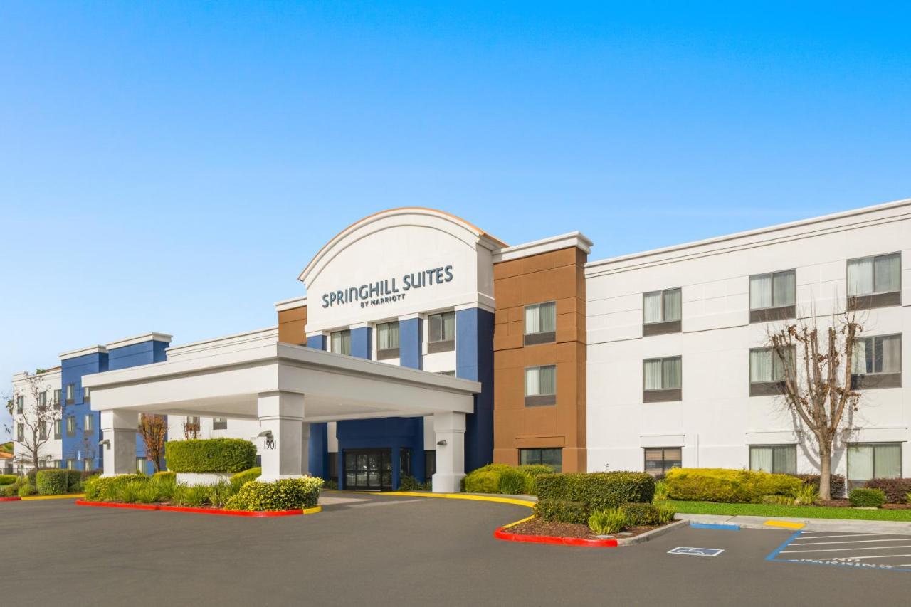 Springhill Suites By Marriott Modesto Exterior photo